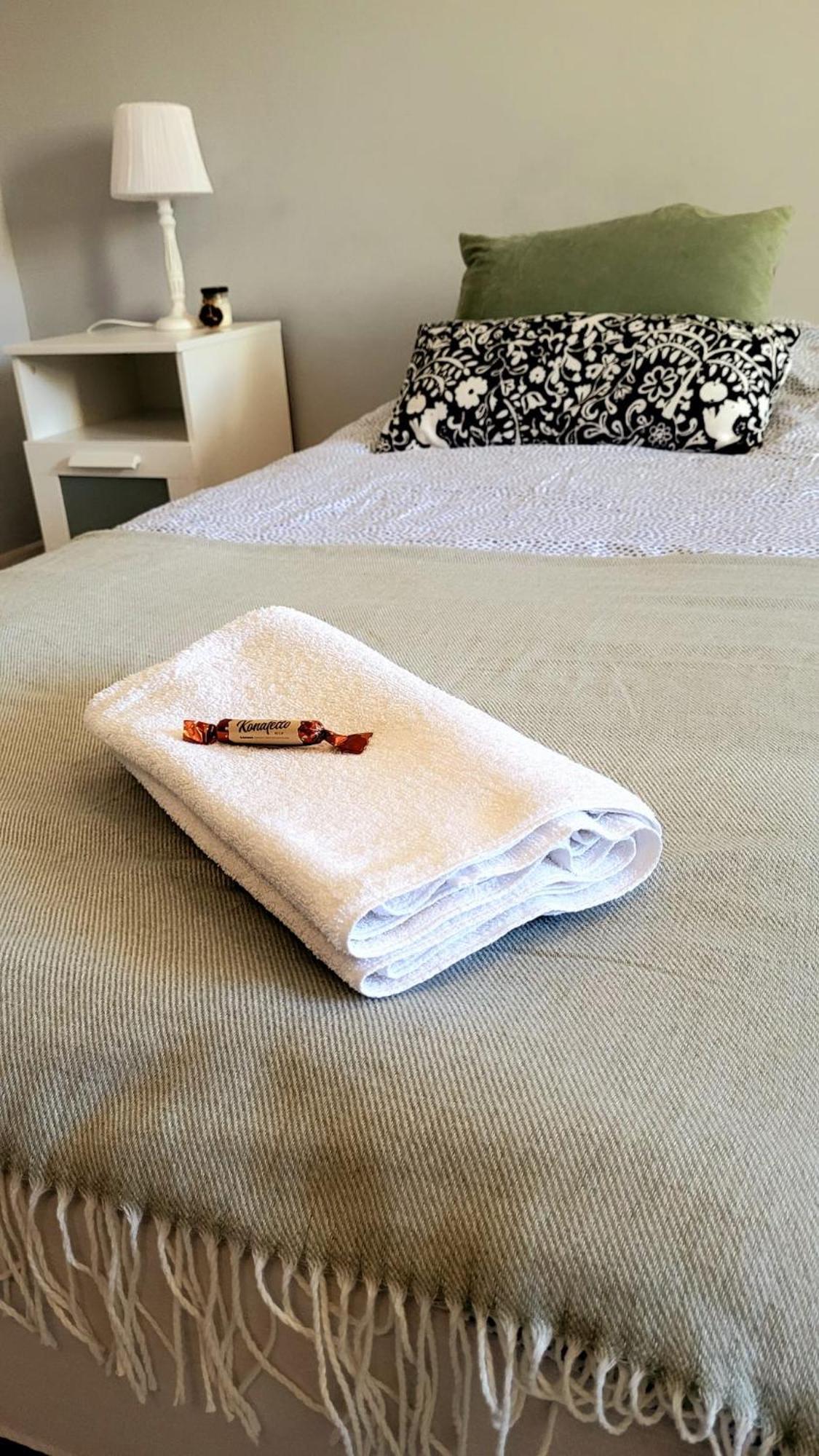 Apartament "Przy Jeziorku" Kętrzyn Extérieur photo
