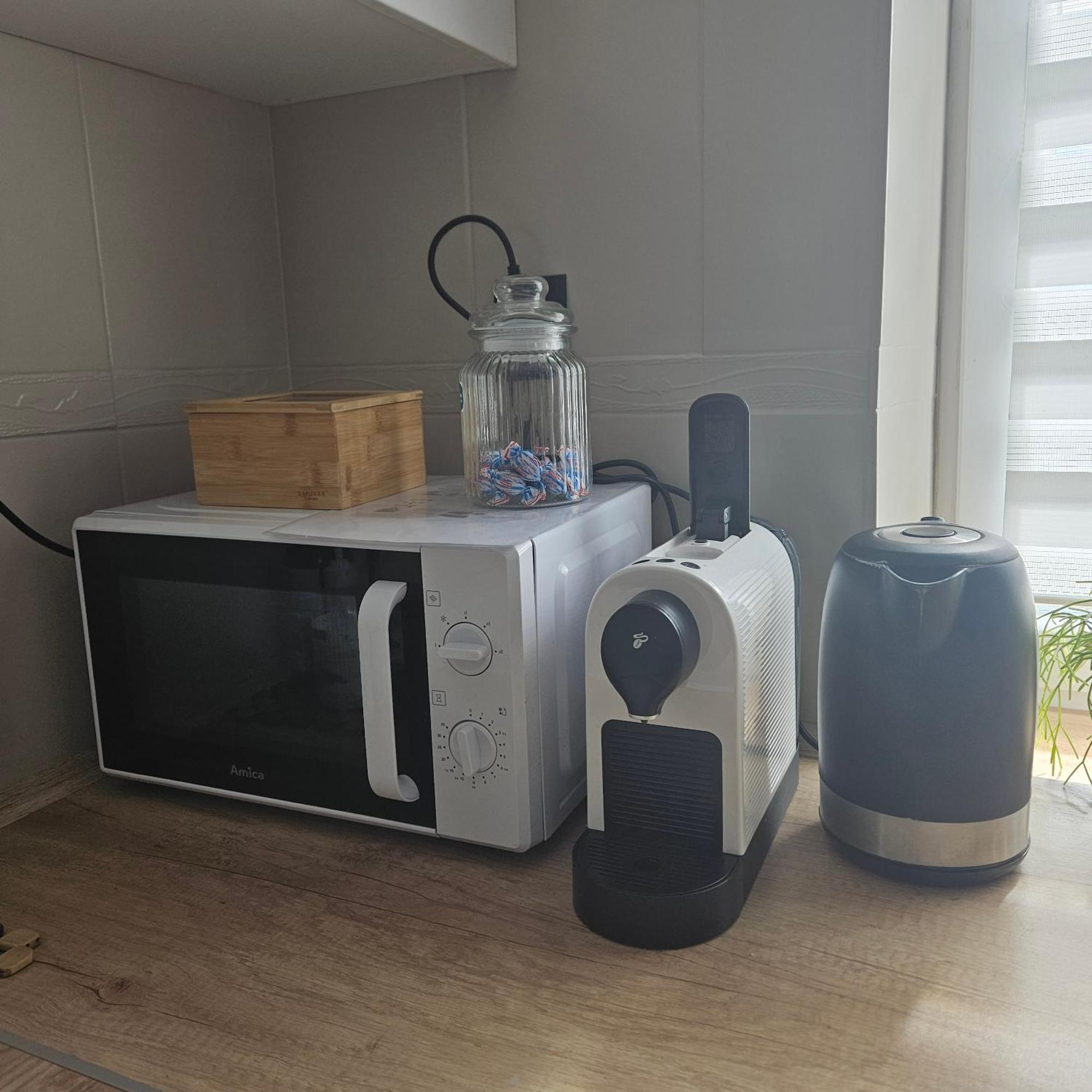 Apartament "Przy Jeziorku" Kętrzyn Extérieur photo